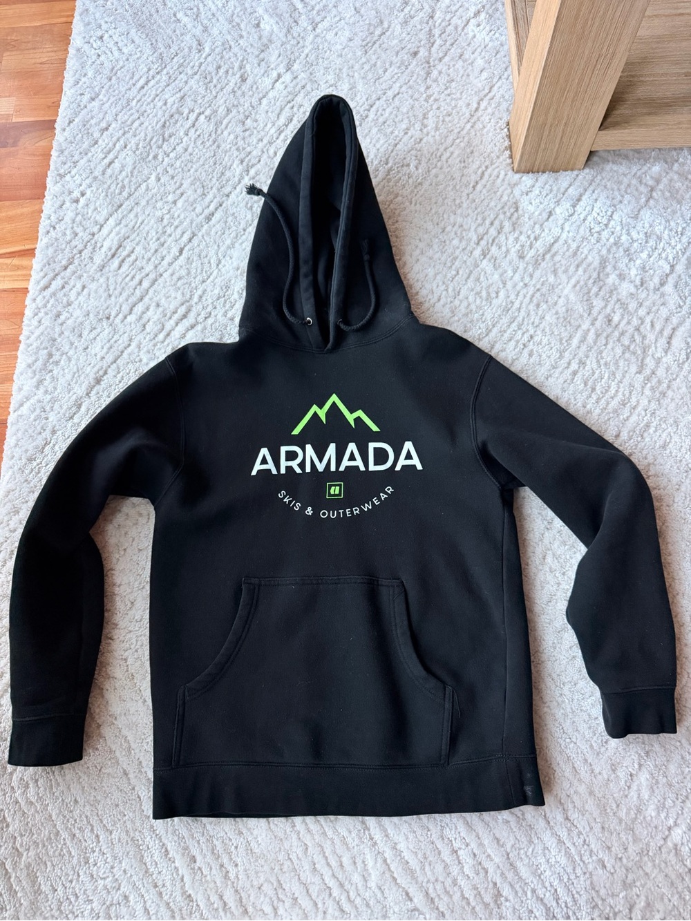 Armada hoodie, unisex size small